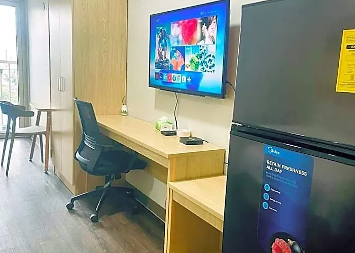 La Chicka Staycation In Coast Residences 4*
